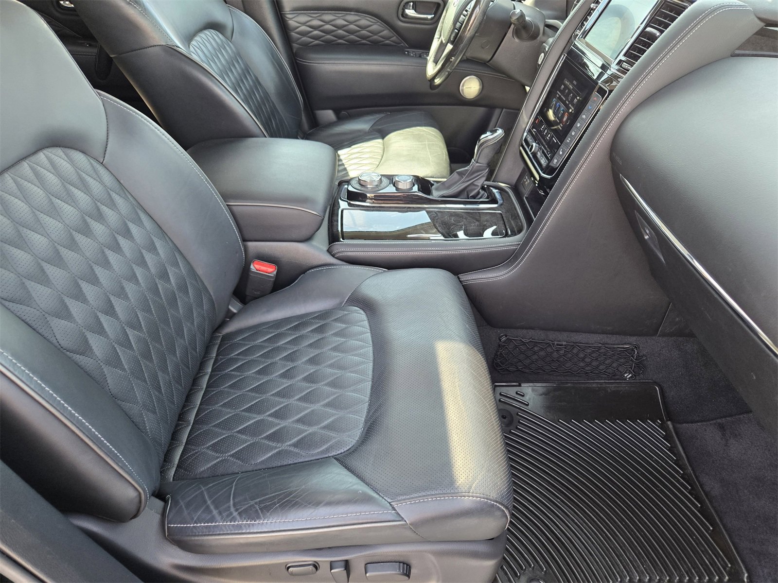 Used 2020 INFINITI QX80 Luxe w/ Sensory Package image 12