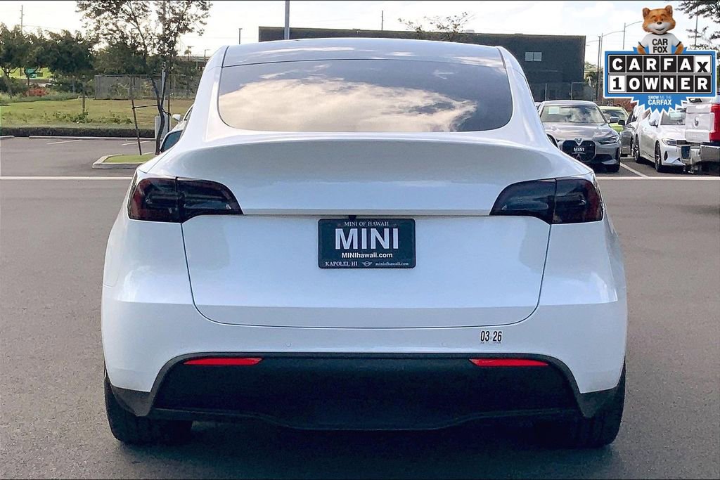 Used 2023 Tesla Model Y Performance image 4