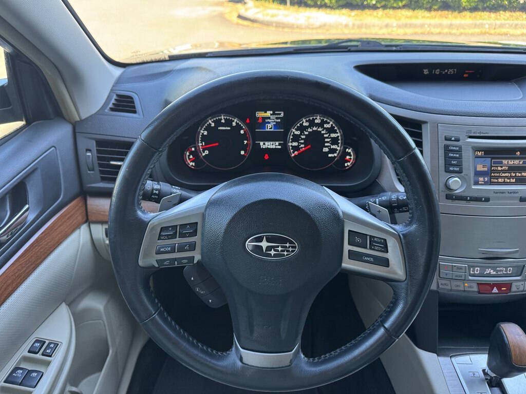 Used 2014 Subaru Outback 2.5i Limited AWD/4WD image 19