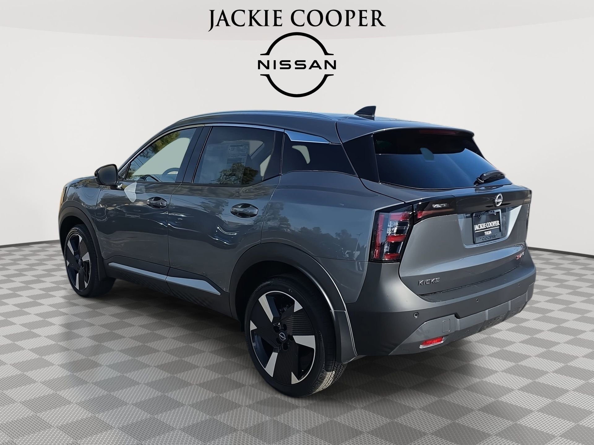 New 2026 Nissan Kicks SR w/ SR Premium Package AWD/4WD image 7