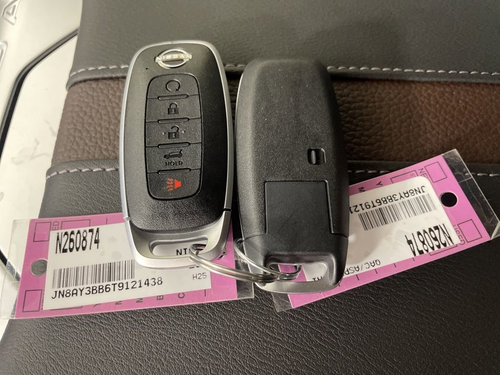 New 2026 Nissan Armada SL w/ Captain's Chari Seat Package image 34