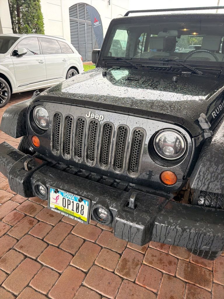 Used 2009 Jeep Wrangler Unlimited Rubicon w/ Dual Top Group image 14