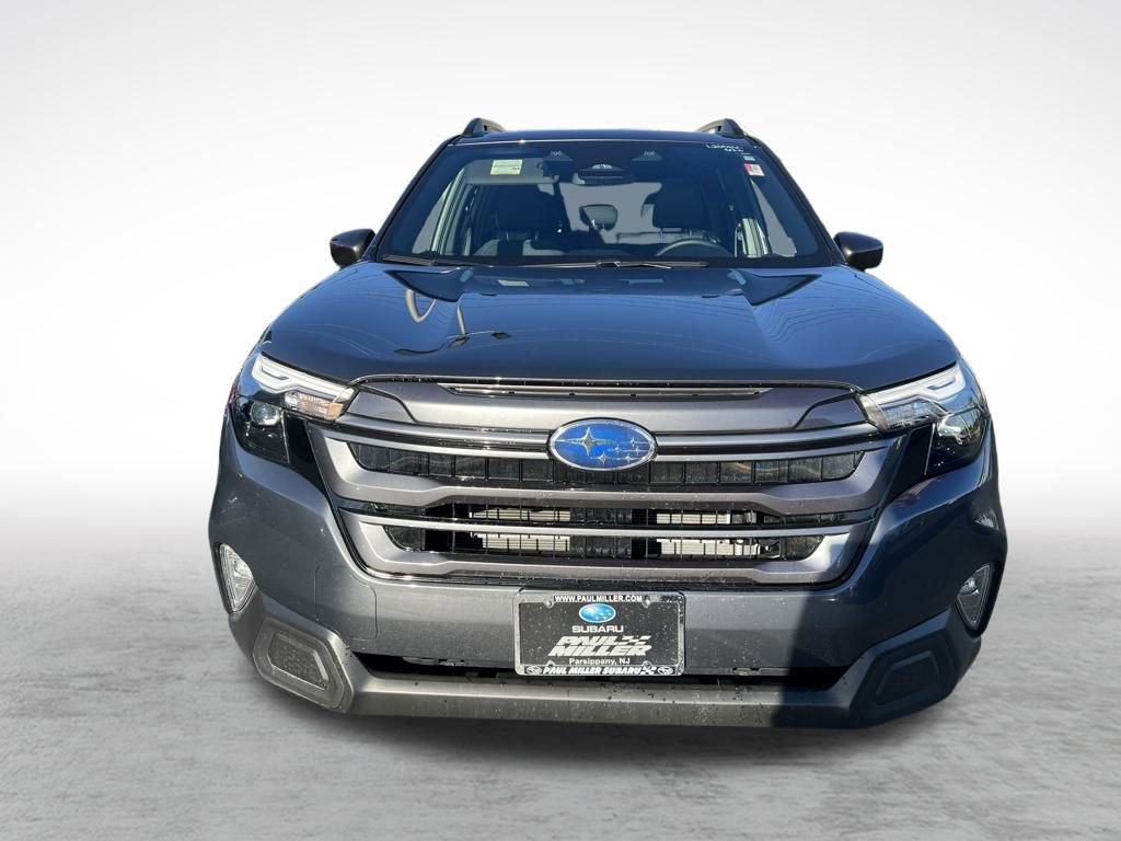 Certified 2025 Subaru Forester Premium image 2
