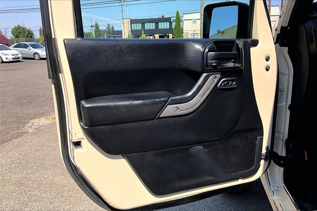 Used 2011 Jeep Wrangler Unlimited Sport AWD/4WD image 22