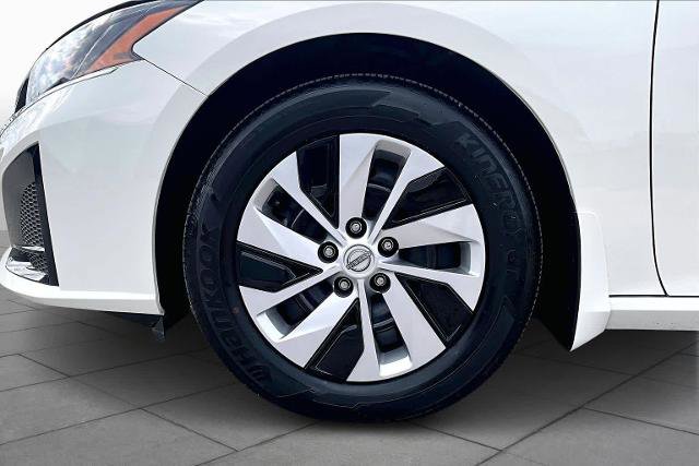 Certified 2025 Nissan Altima 2.5 S image 11