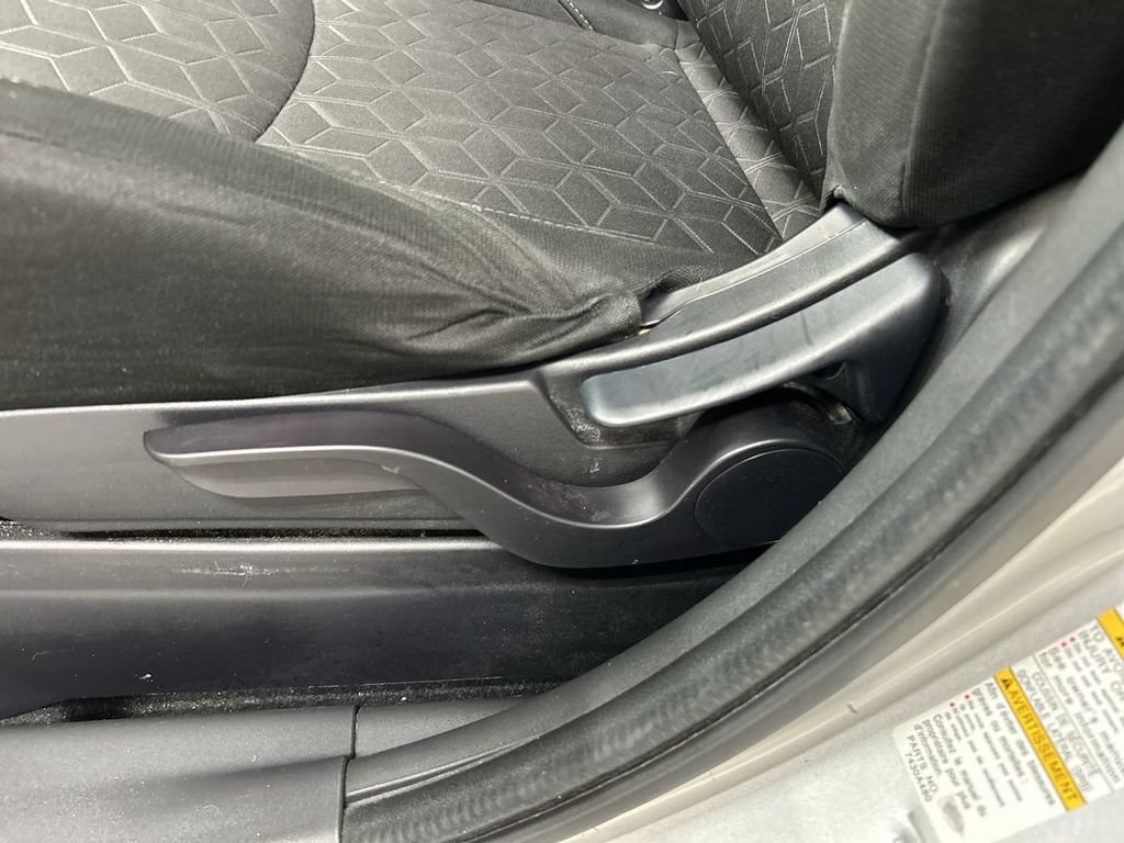 Used 2021 Mitsubishi Outlander Sport ES AWD/4WD image 10