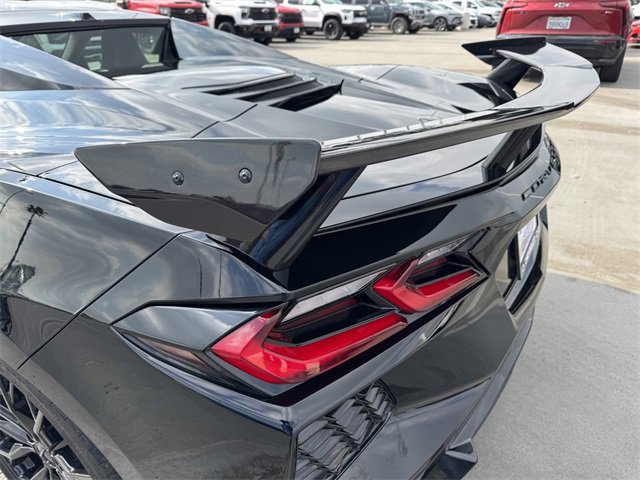Used 2025 Chevrolet Corvette Stingray image 11