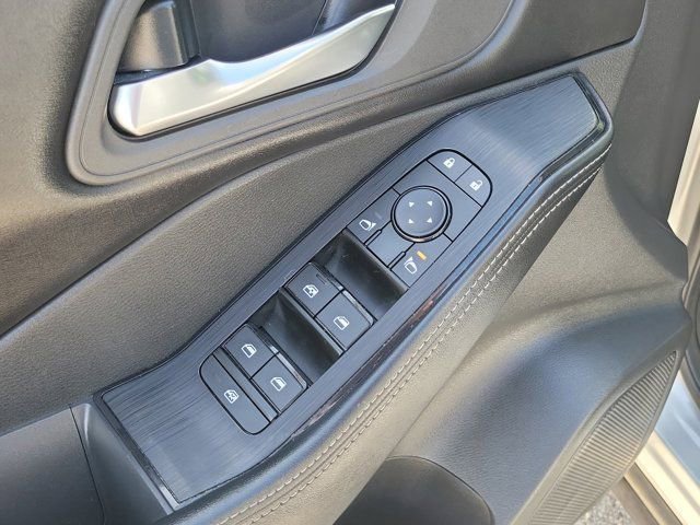 Certified 2024 Nissan Rogue SV image 23