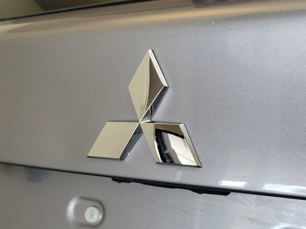 Used 2025 Mitsubishi Outlander Sport LE AWD/4WD image 7