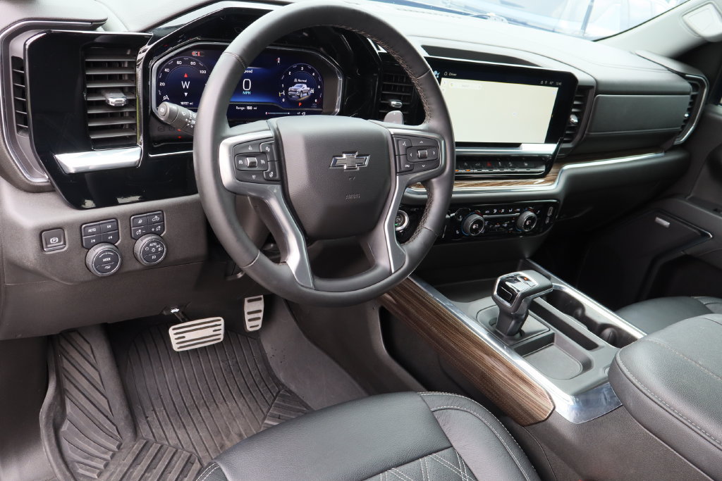 Used 2024 Chevrolet Silverado 1500 RST w/ All Star Edition Plus AWD/4WD image 12