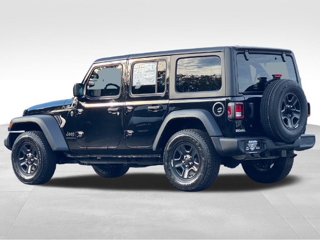 Used 2023 Jeep Wrangler Unlimited Sport AWD/4WD image 5