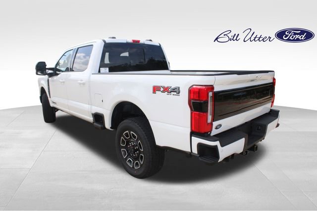 New 2025 Ford F250 Platinum w/ FX4 Off-Road Package image 4