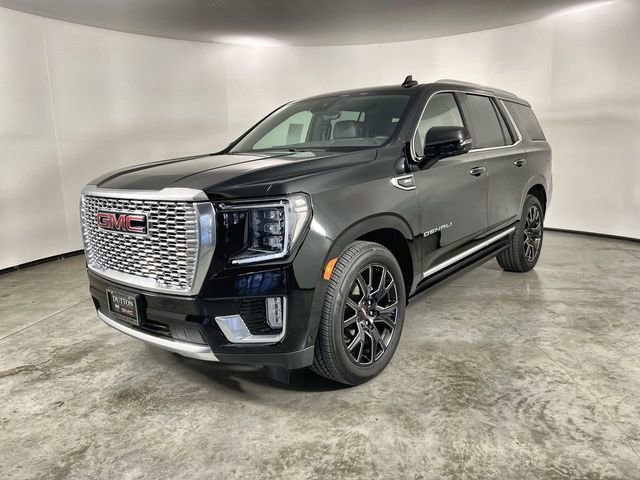 Used 2024 GMC Yukon Denali w/ Denali Reserve Package image 4