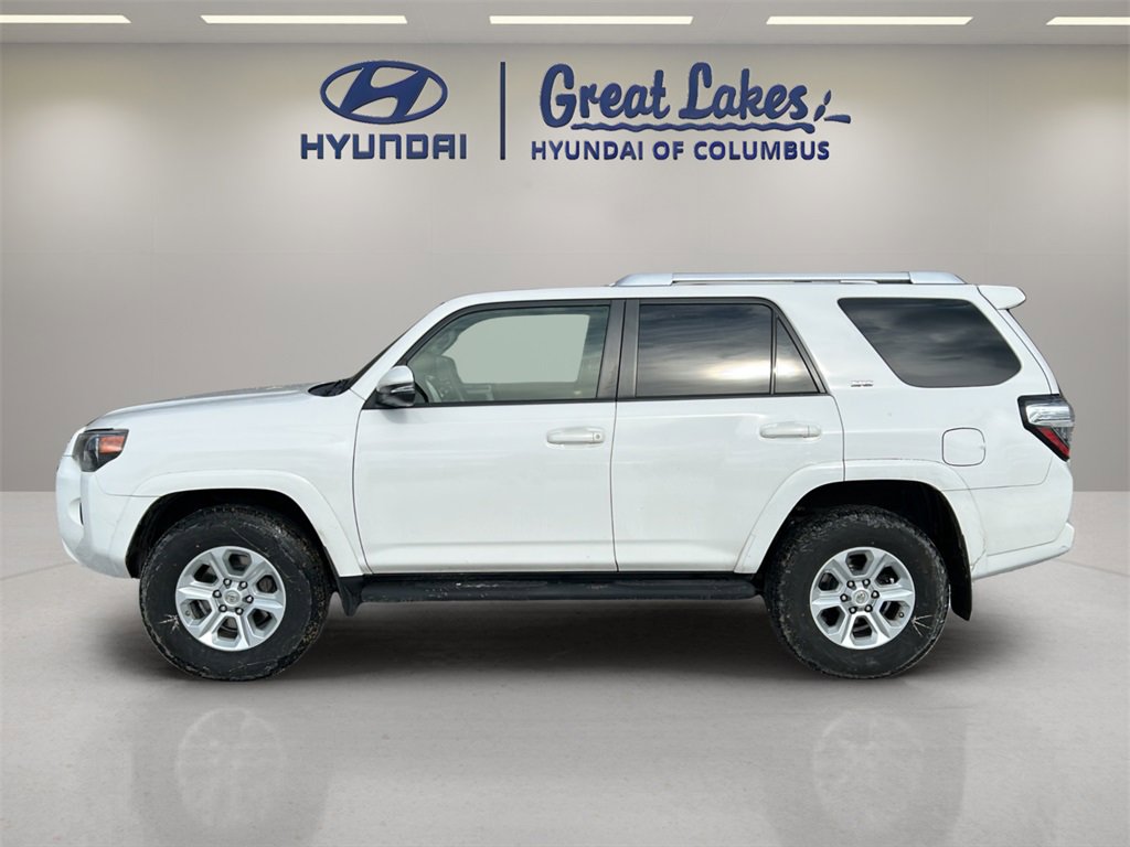 Used 2018 Toyota 4Runner SR5 Premium image 2