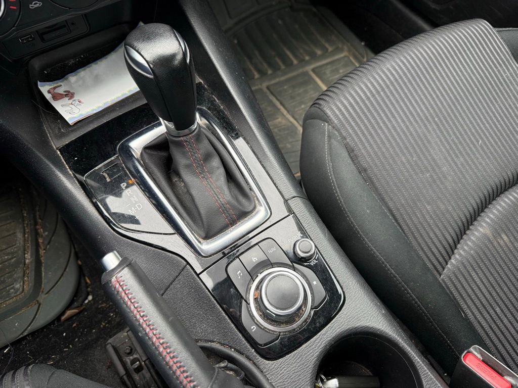 Used 2015 MAZDA MAZDA3 i Touring FWD image 18