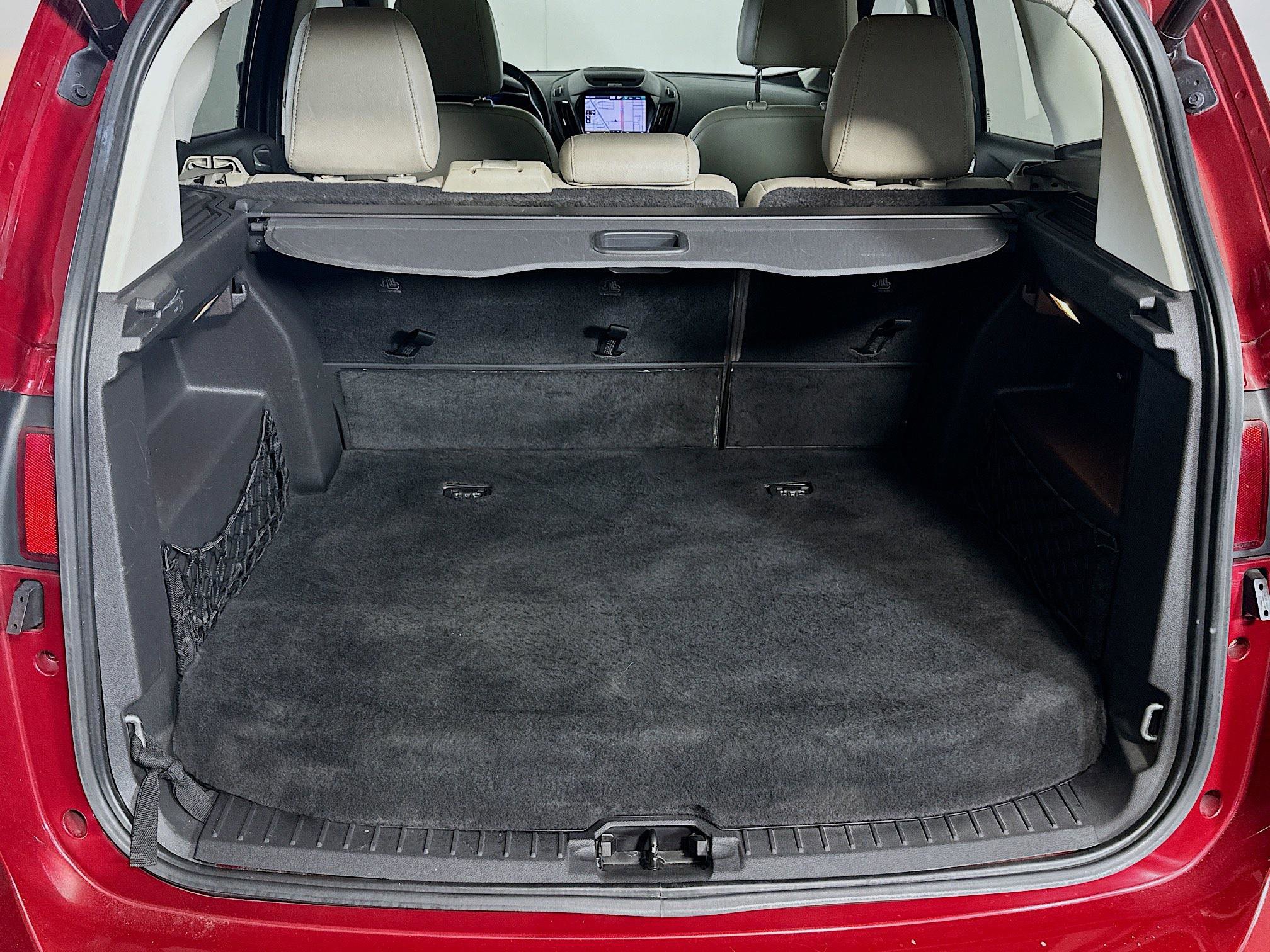 Used 2013 Ford C-MAX SEL image 30