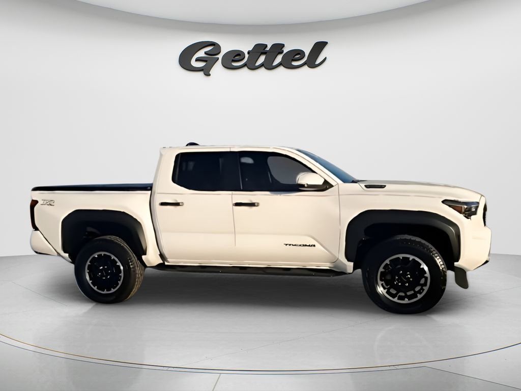 Used 2024 Toyota Tacoma TRD Off-Road w/ TRD Off Road Upgrade Package image 9