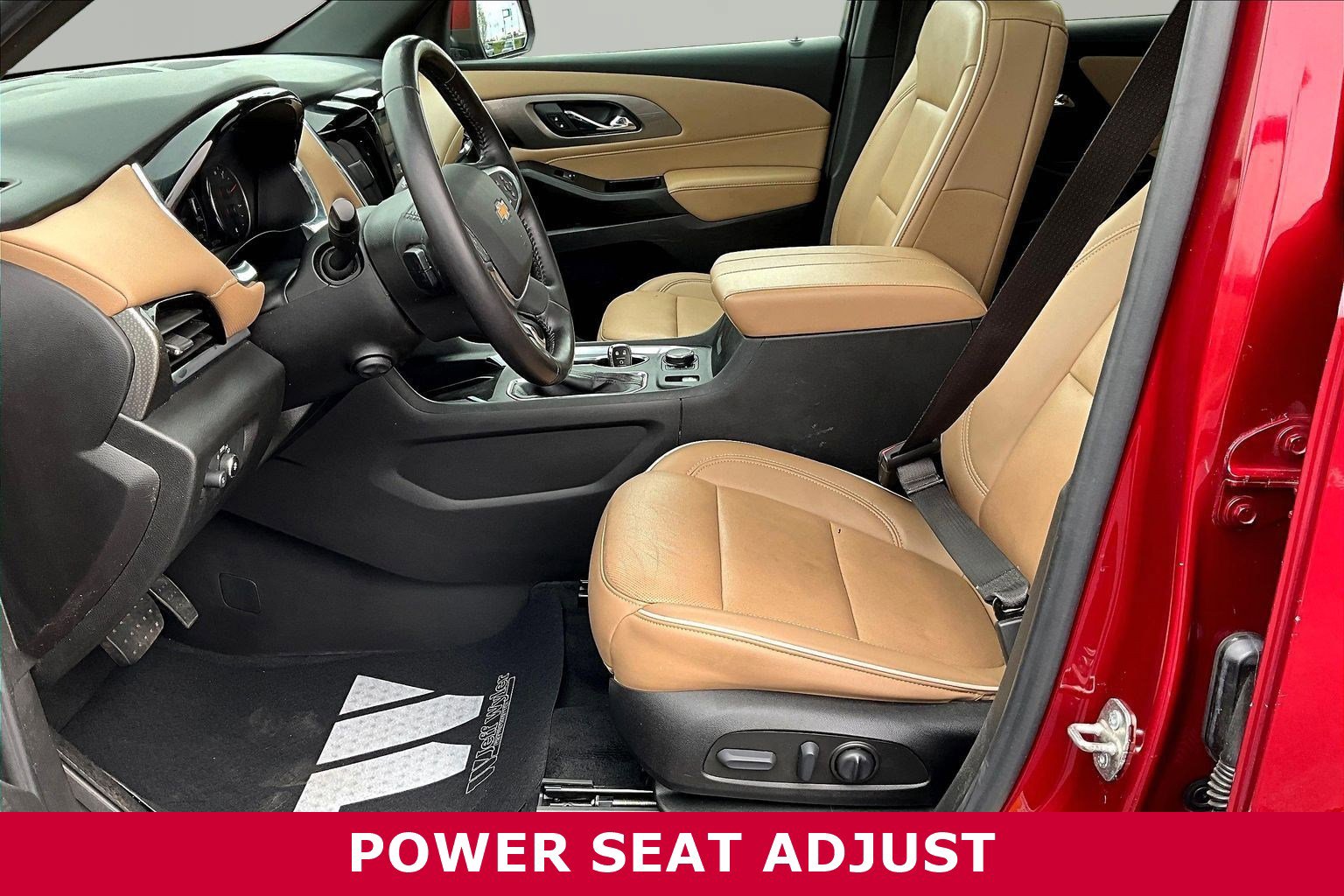 Used 2022 Chevrolet Traverse Premier image 22