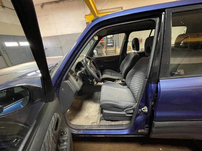 Used 1998 Toyota RAV4 2WD 4-Door image 20