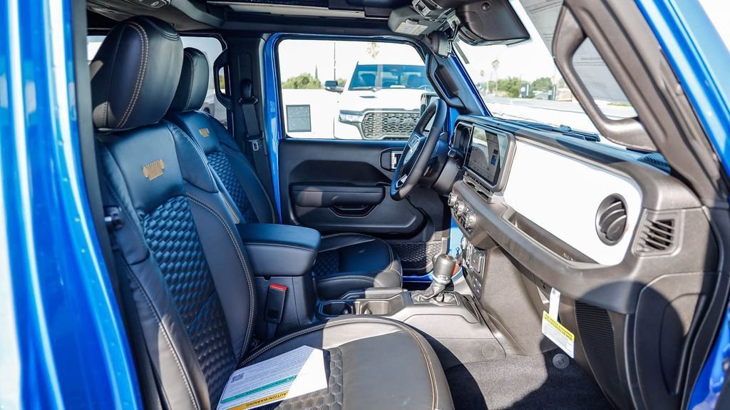 New 2025 Jeep Wrangler Sport S image 18