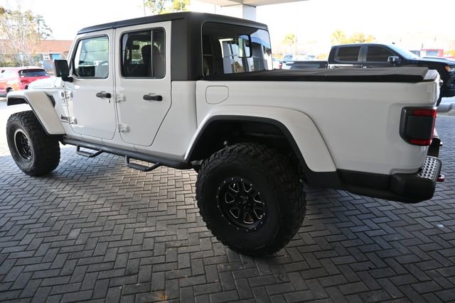 Used 2020 Jeep Gladiator Rubicon image 2