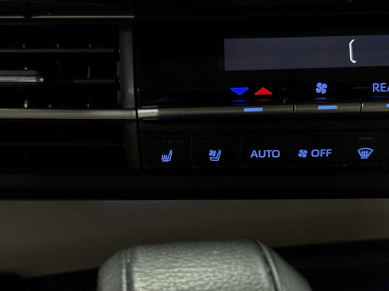 Used 2023 Toyota Sienna Limited w/ Protection Package (TMS) AWD/4WD image 36