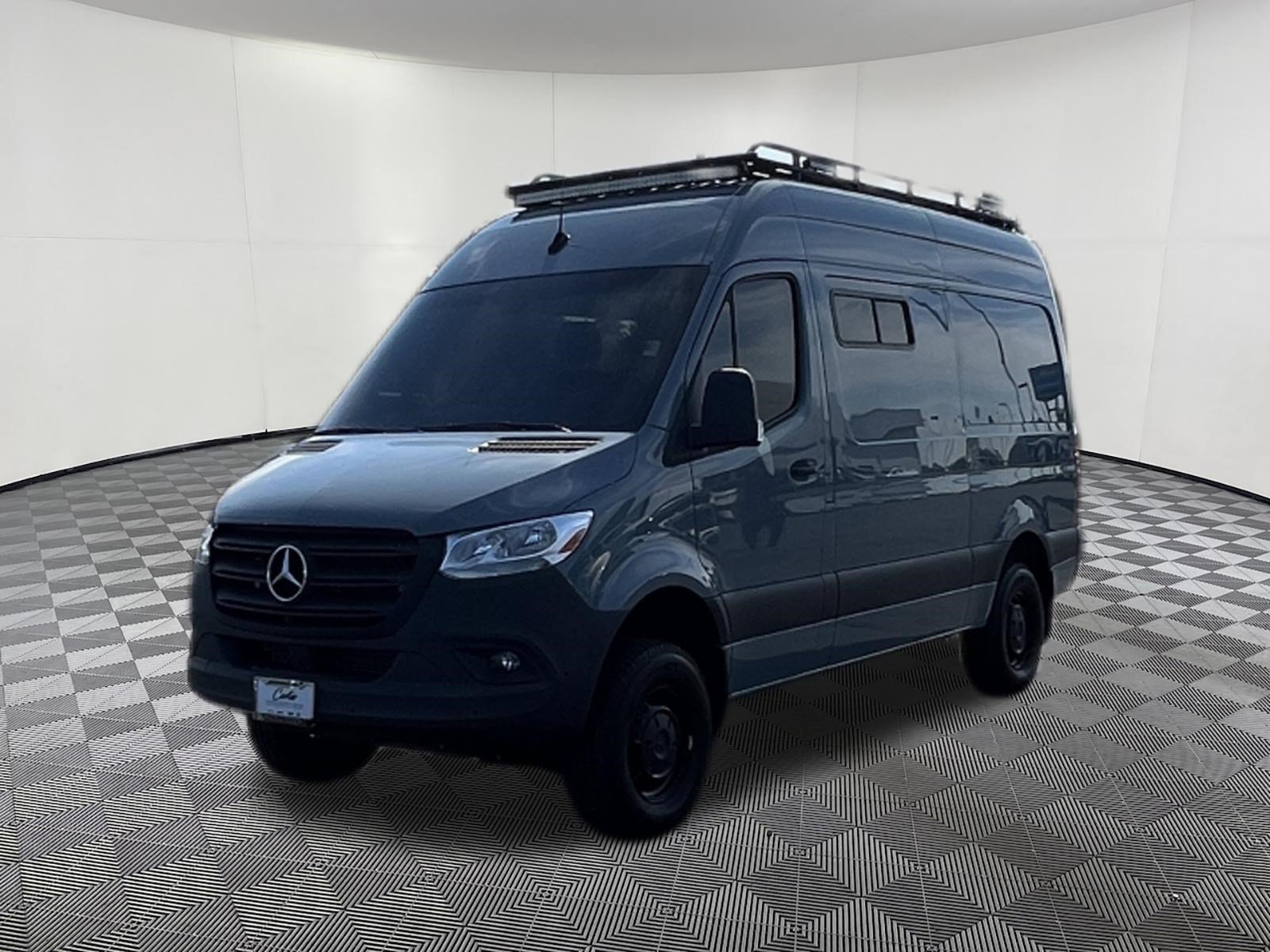 Used 2022 Mercedes-Benz Sprinter 2500 image 3
