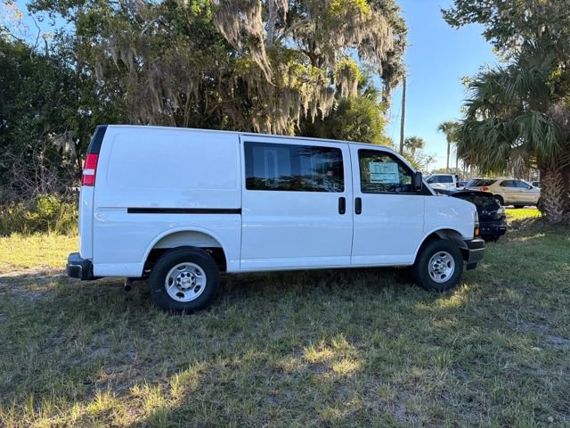 New 2025 Chevrolet Express 2500 w/ Driver Convenience Package RWD image 16