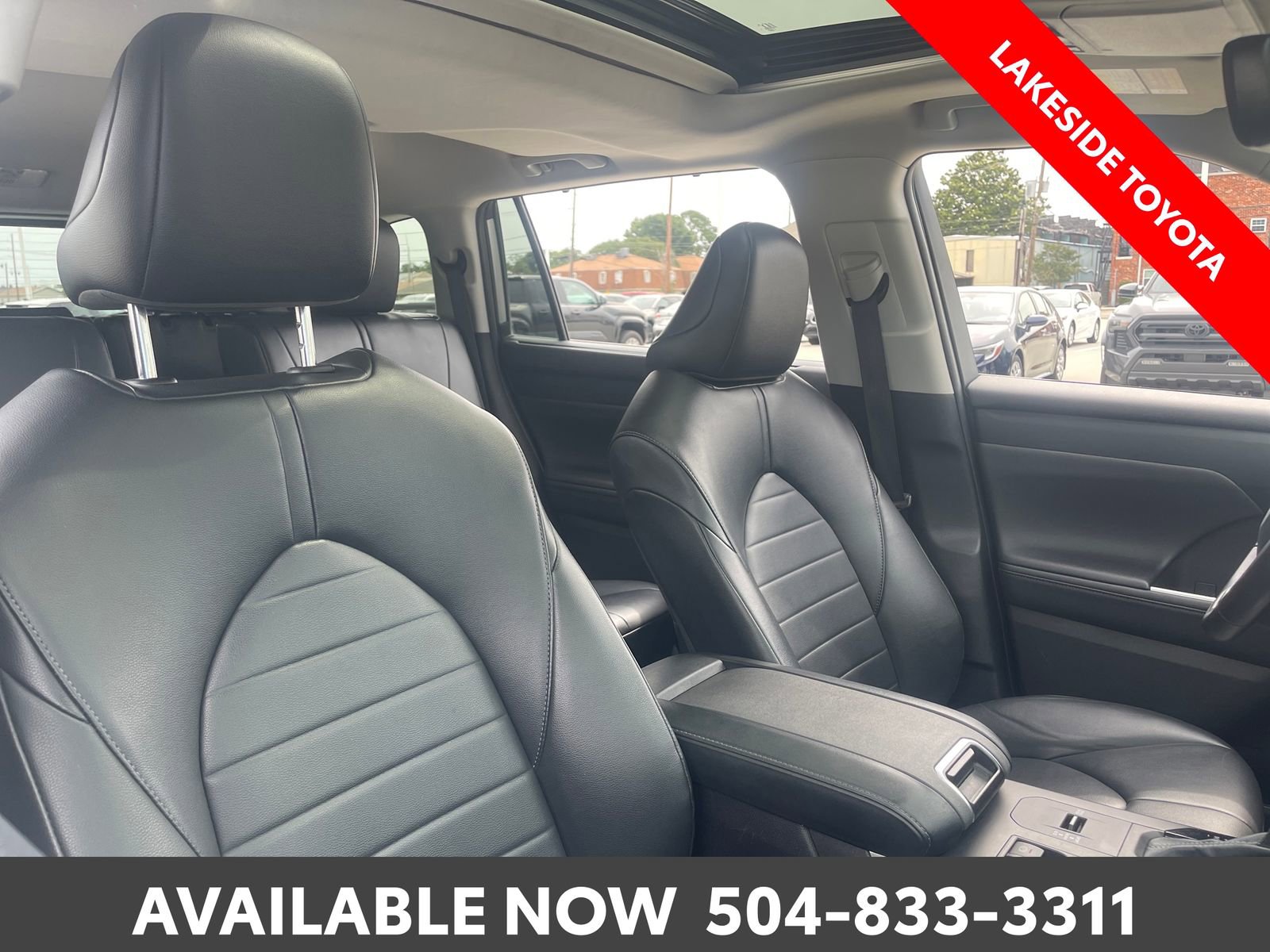 Certified 2024 Toyota Highlander XLE FWD image 16