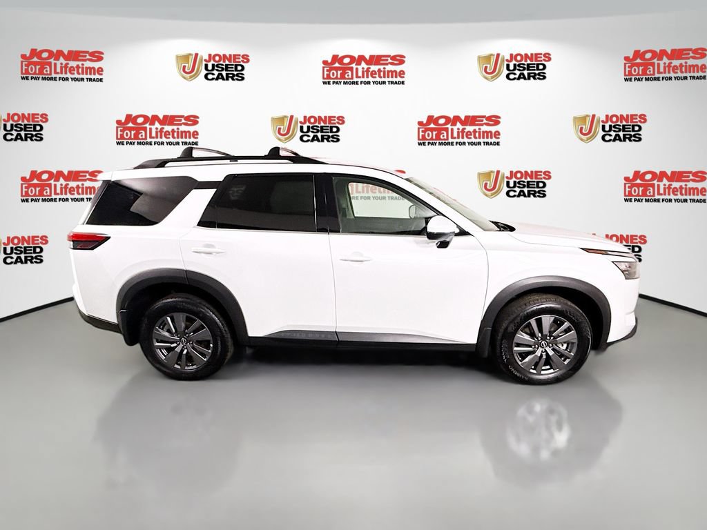 Certified 2025 Nissan Pathfinder SV AWD/4WD image 17