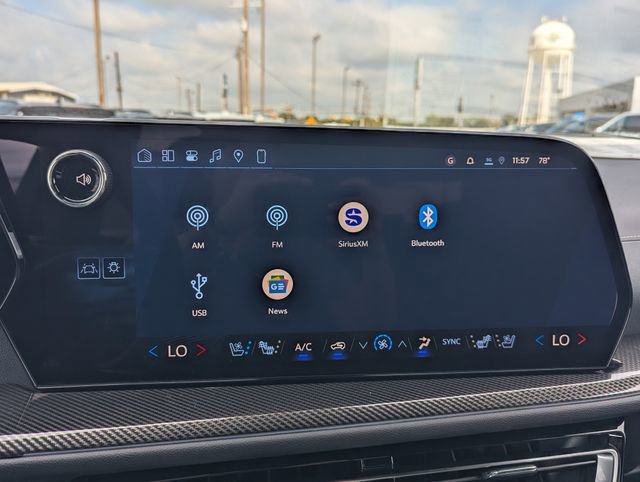 New 2026 Chevrolet Traverse High Country w/ LPO, Floor Liner Package image 20