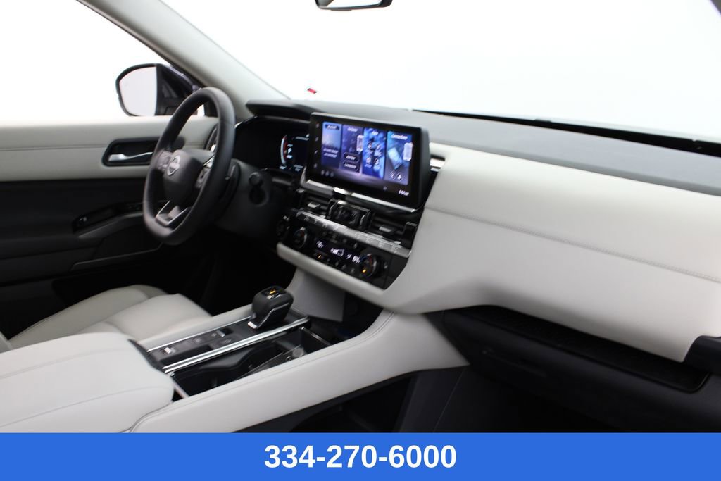 New 2026 Nissan Pathfinder SL image 22