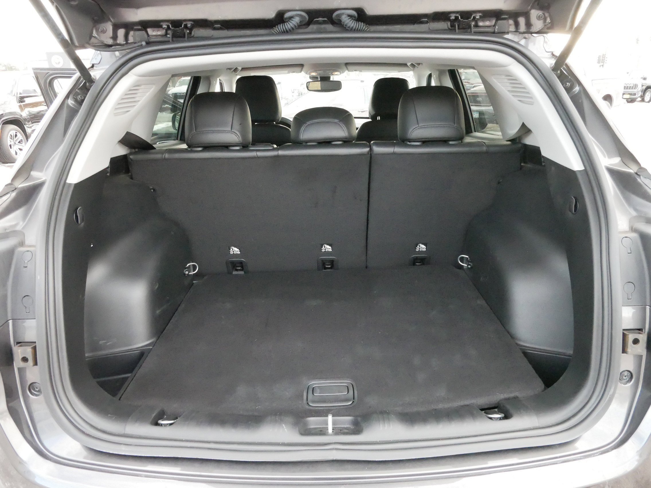 Certified 2022 Jeep Compass Latitude image 18