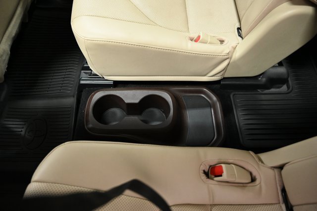 Used 2022 Toyota Highlander Platinum image 29