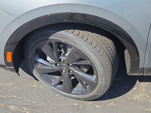 New 2025 Buick Envision Sport Touring image 34