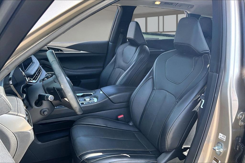 Used 2023 INFINITI QX60 Luxe w/ Performance Audio Package FWD image 21
