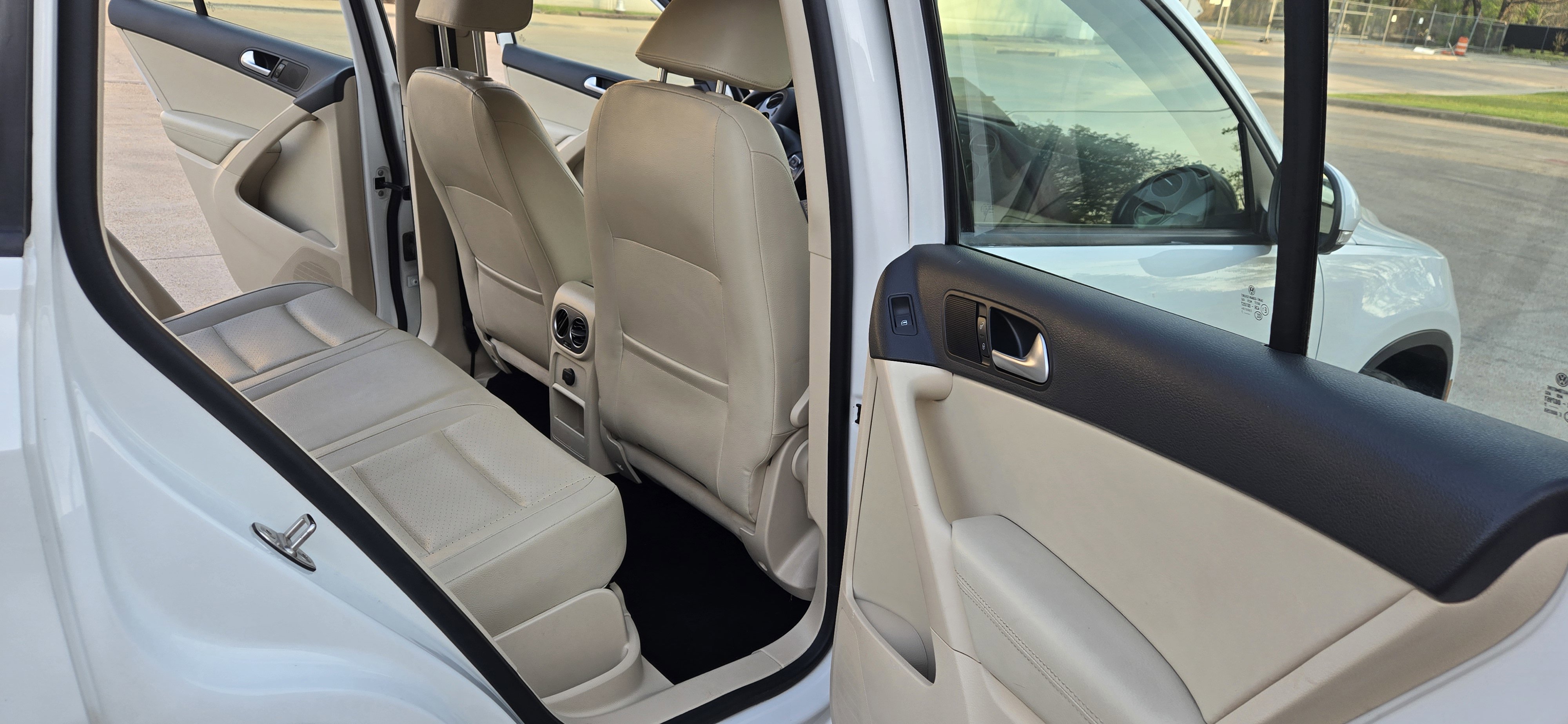Used 2017 Volkswagen Tiguan S AWD/4WD image 21
