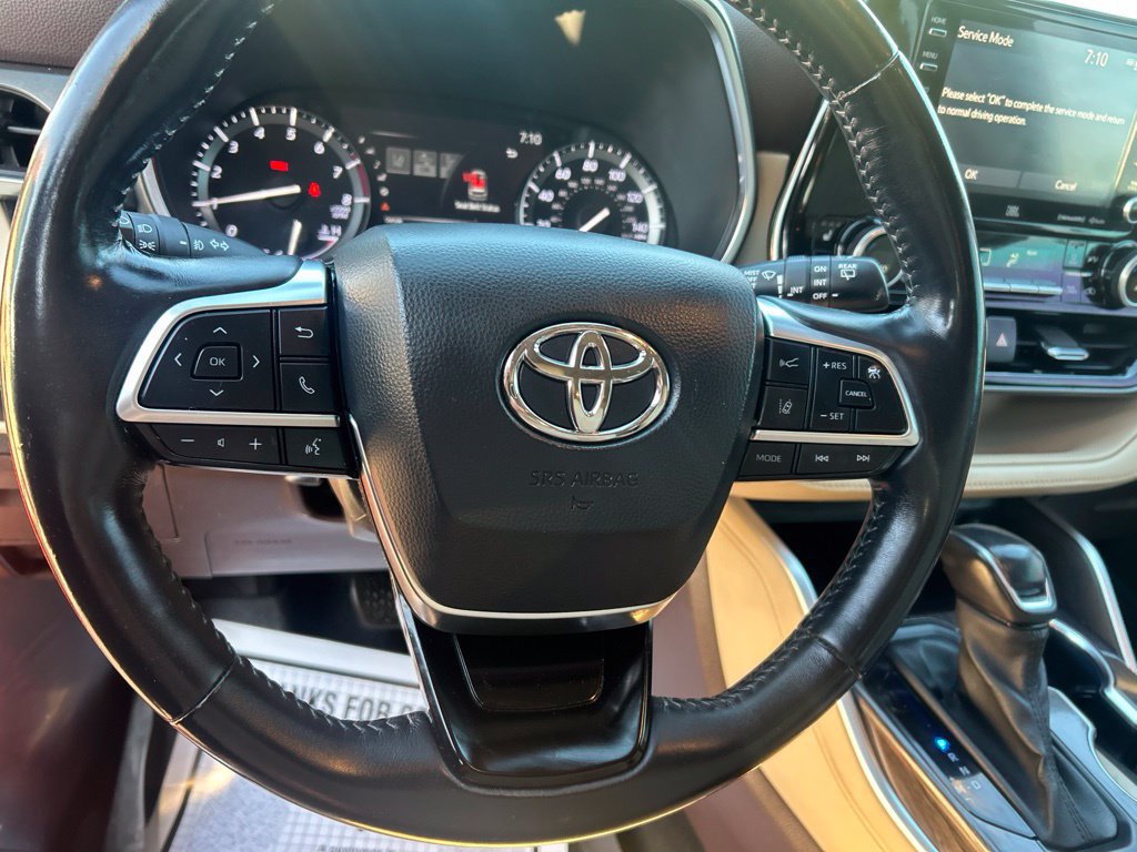 Used 2020 Toyota Highlander Limited AWD/4WD image 26