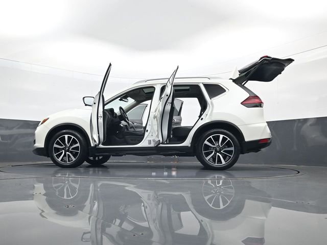 Used 2019 Nissan Rogue SL w/ Premium Package AWD/4WD image 34