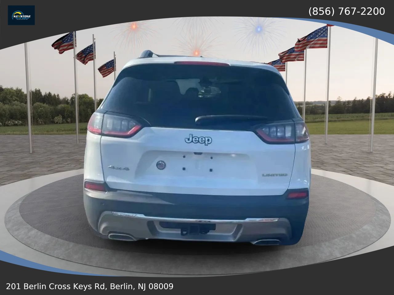 Used 2019 Jeep Cherokee Limited w/ Trailer Tow Group AWD/4WD image 3
