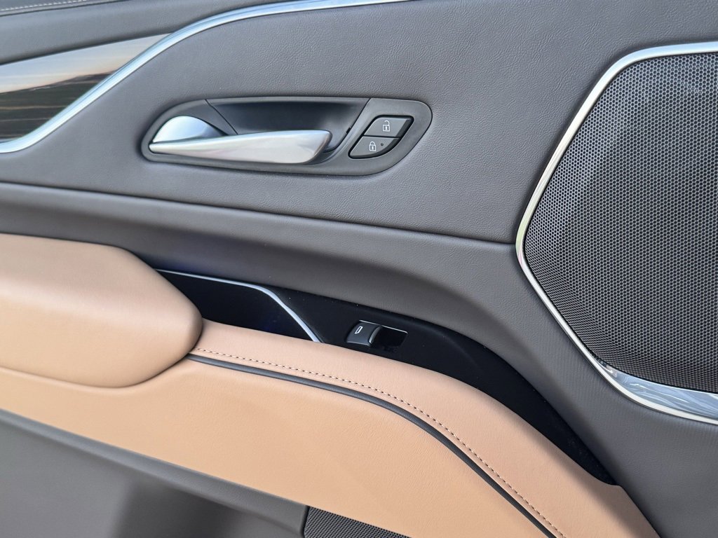 Used 2024 Cadillac Escalade Premium Luxury w/ LPO, Floor Liner Package image 20
