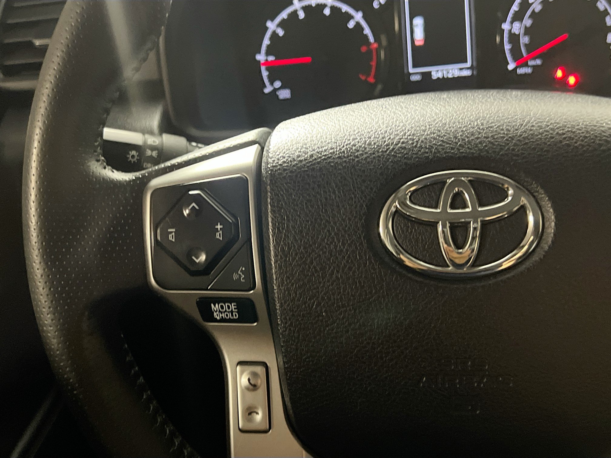 Used 2024 Toyota 4Runner SR5 RWD image 19