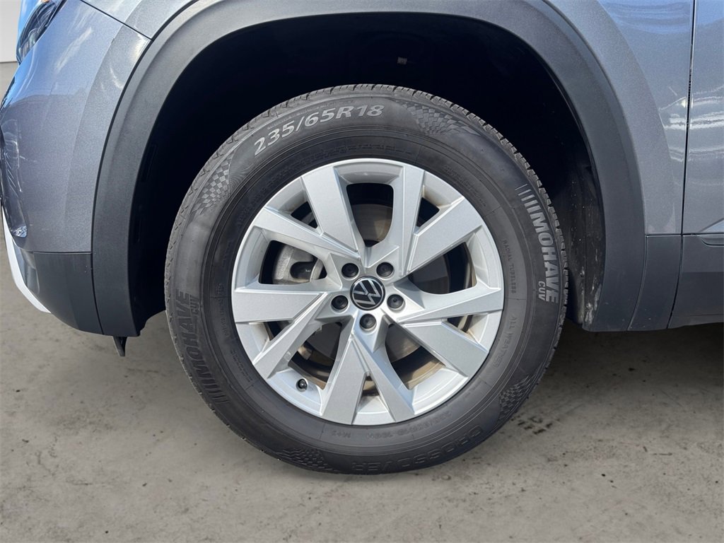 Certified 2021 Volkswagen Atlas Cross Sport S image 14