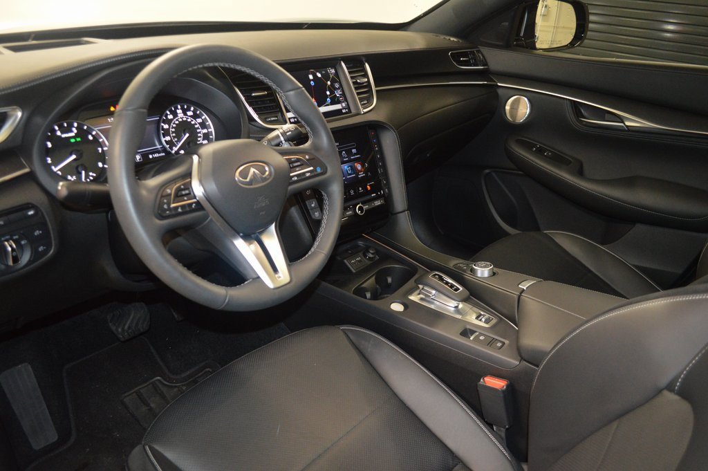 New 2025 INFINITI QX55 Sensory w/ Lighting Package AWD/4WD image 4