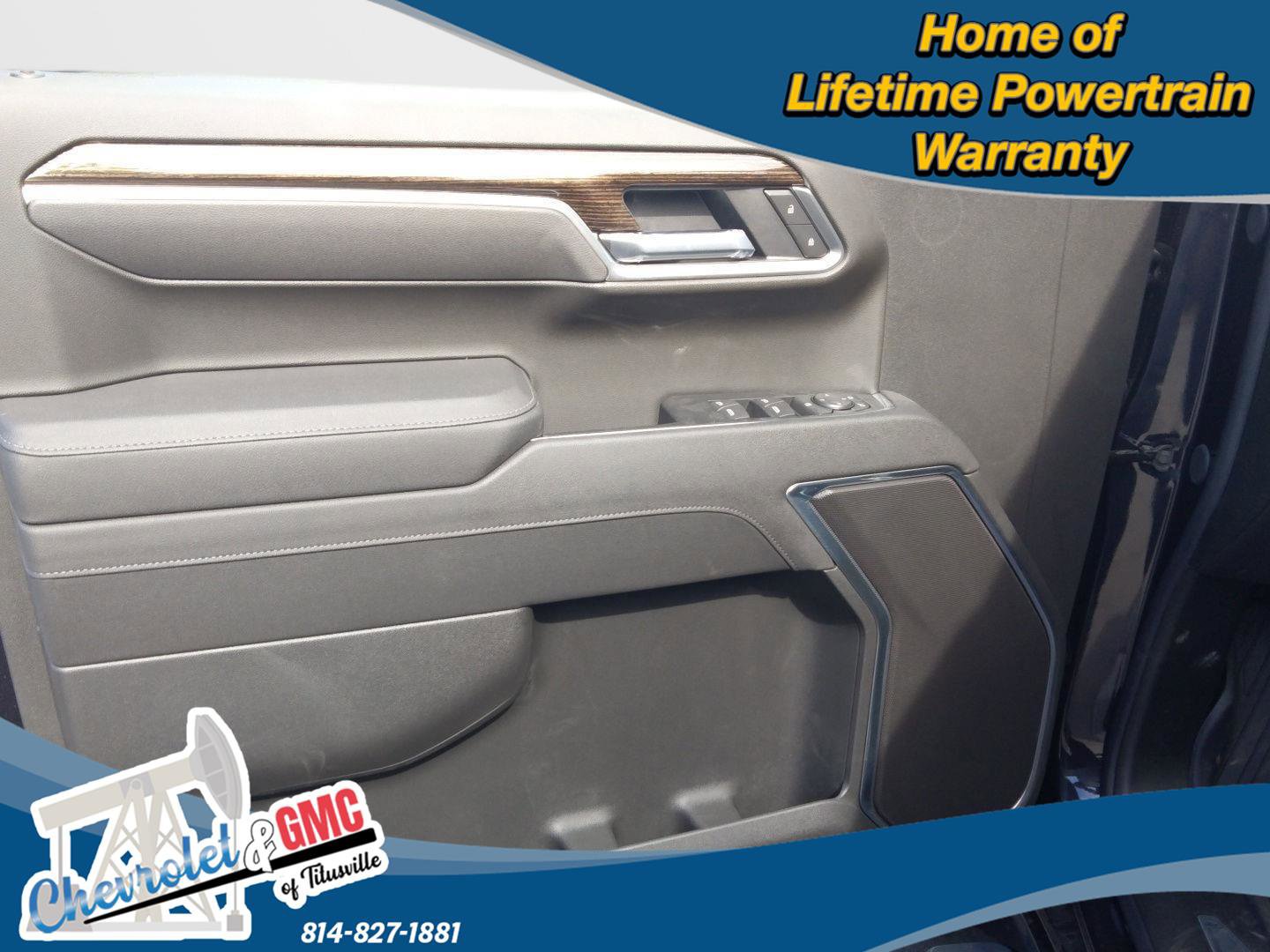 New 2026 GMC Sierra 1500 Elevation w/ LPO, Elevation Black Package image 15