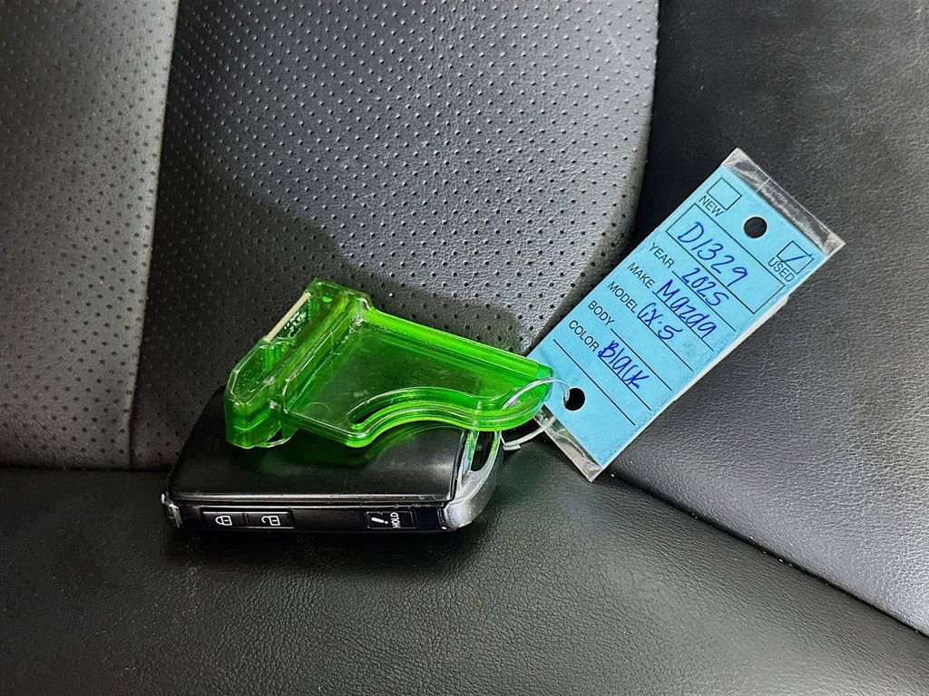 Used 2025 MAZDA CX-5 AWD 2.5 S w/ Select Package image 35