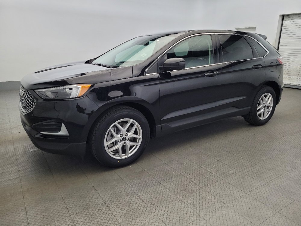 Used 2024 Ford Edge SEL image 2