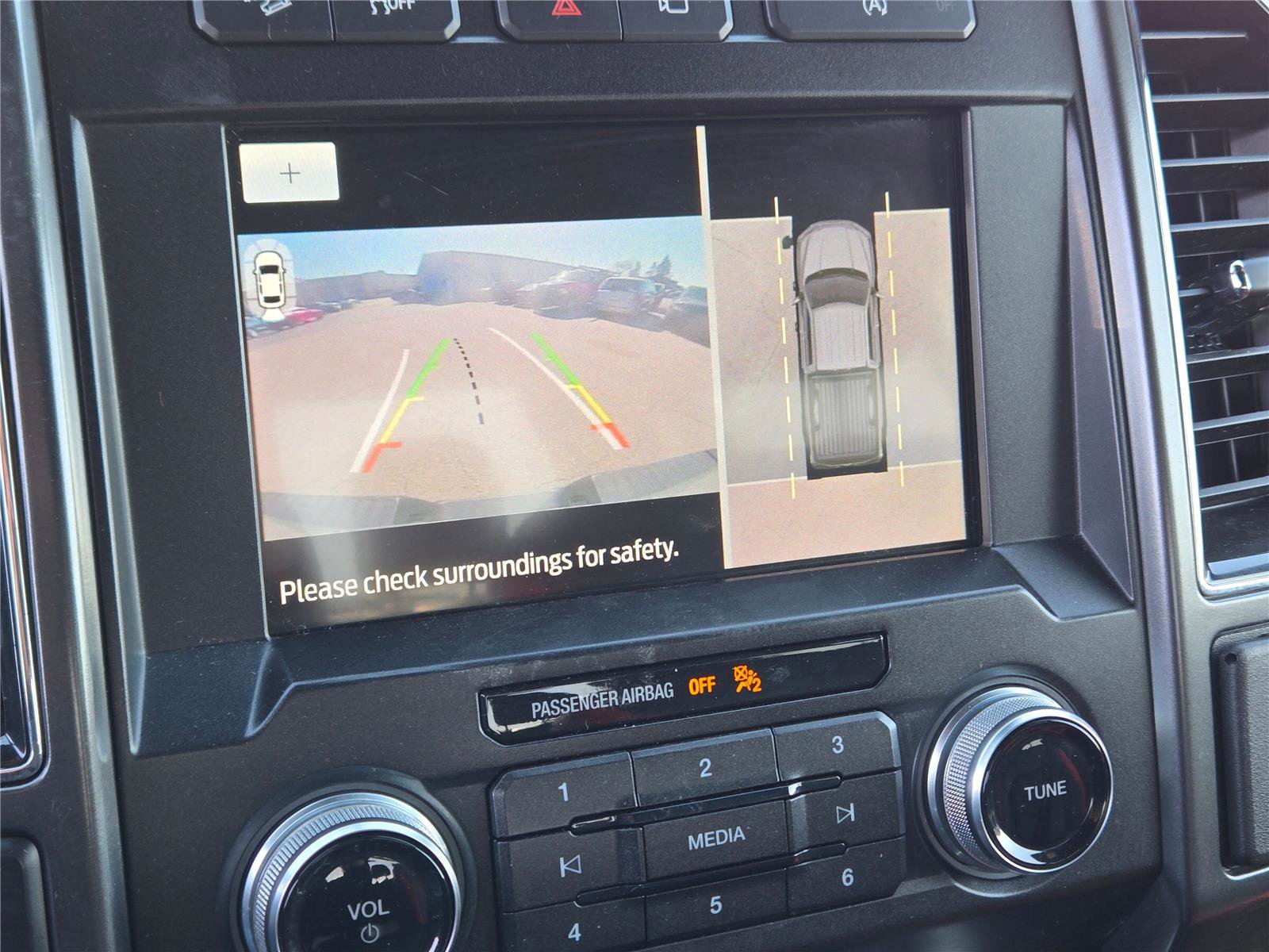 Used 2019 Ford F150 Lariat w/ Equipment Group 502A Luxury image 36