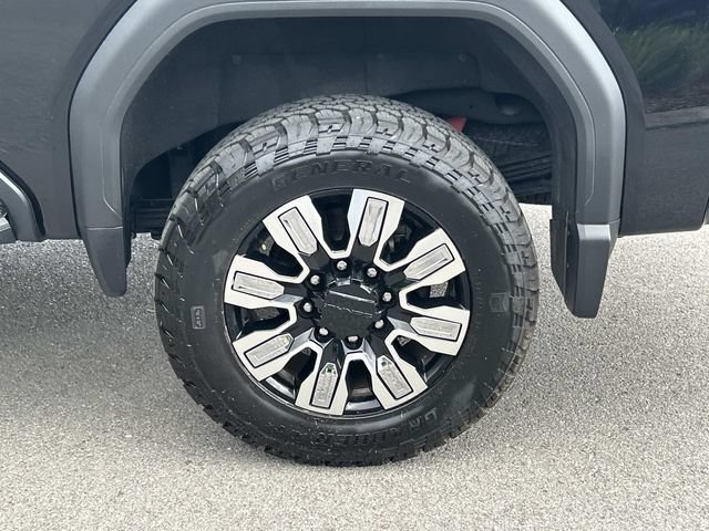 Used 2024 GMC Sierra 2500 AT4 w/ AT4 Premium Plus Package AWD/4WD image 13