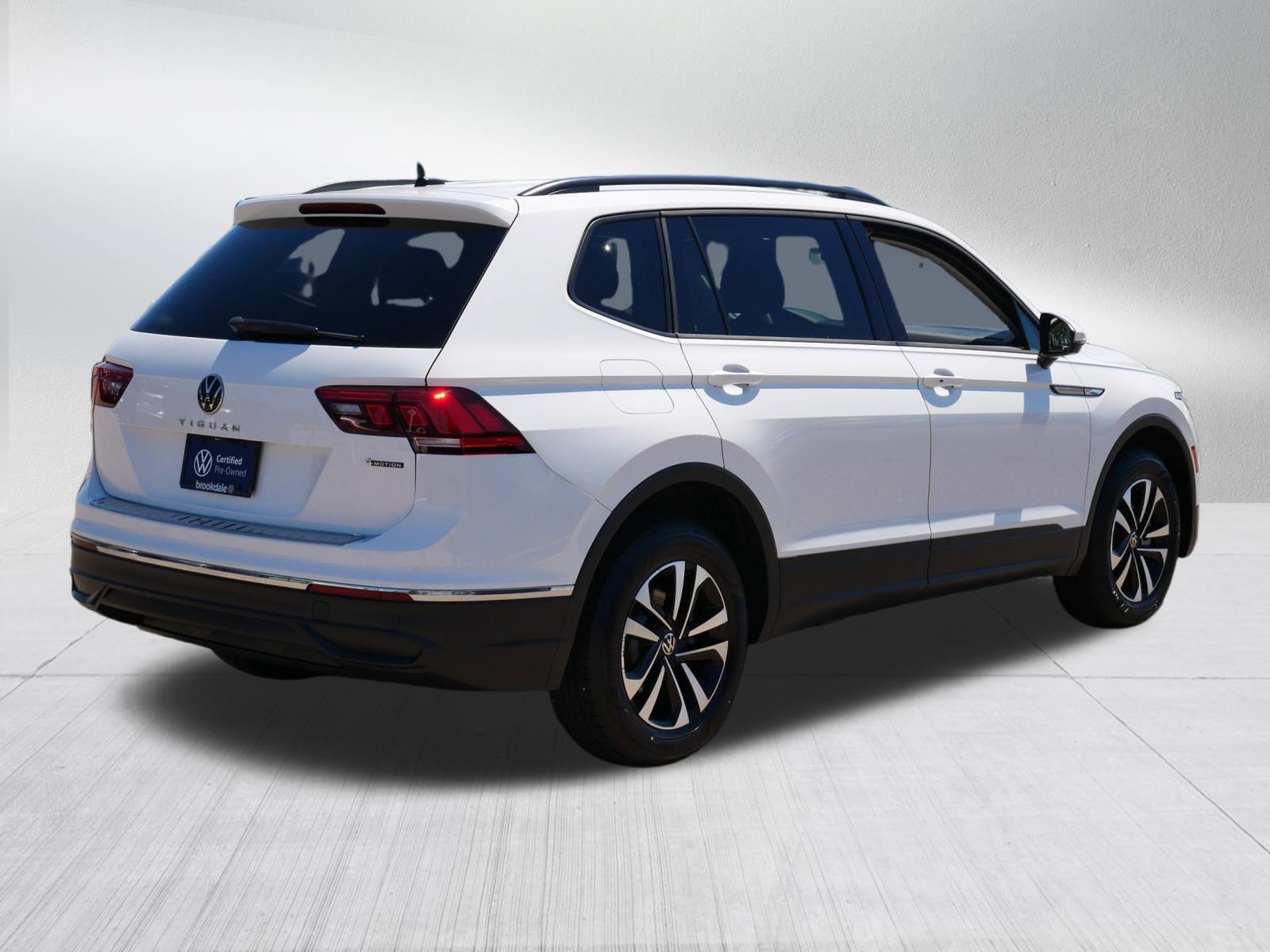 Certified 2022 Volkswagen Tiguan S AWD/4WD image 7
